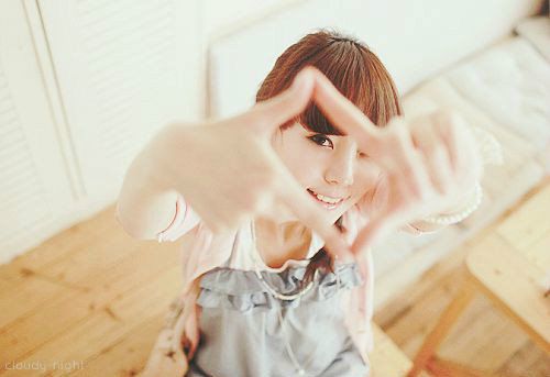 拍照姿势大全 拍(pāi)照姿势大(dà)全